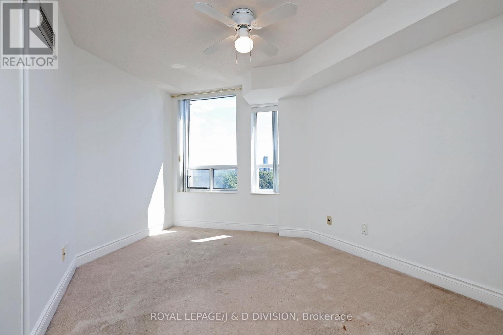 924 - 15 Northtown Way, Toronto, Ontario  M2N 7L5 - Photo 15 - C12354303