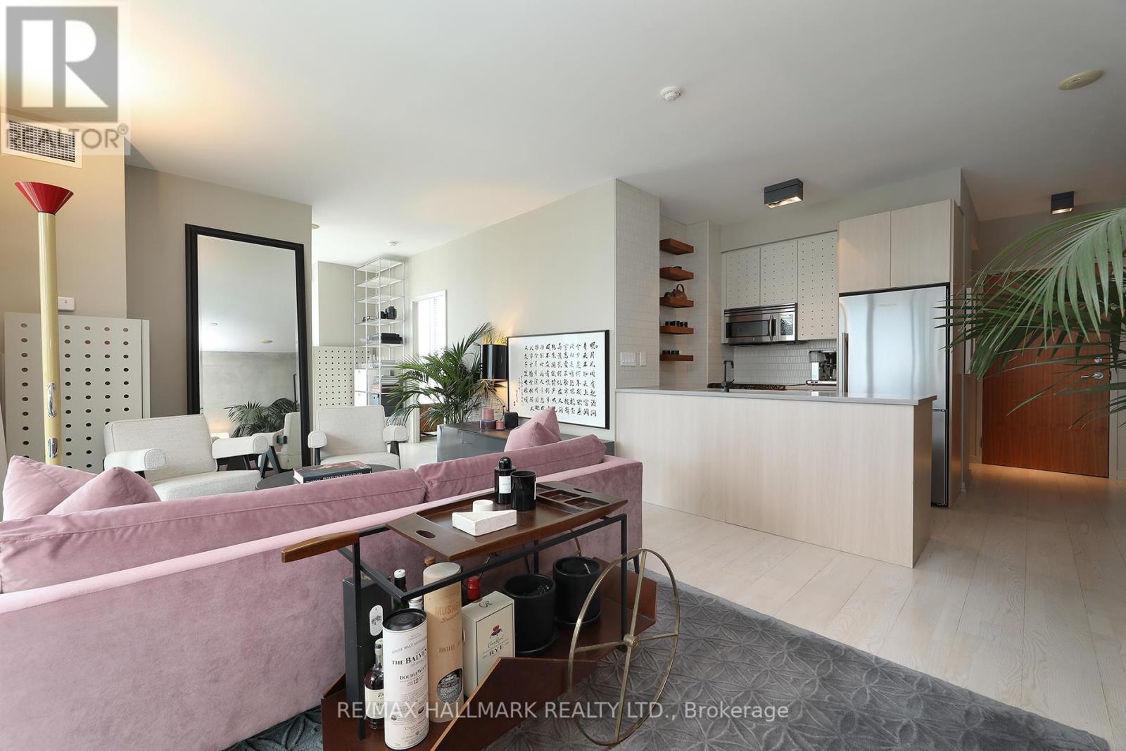 2406 - 33 Lombard Street, Toronto, Ontario  M5C 3H8 - Photo 14 - C12354410