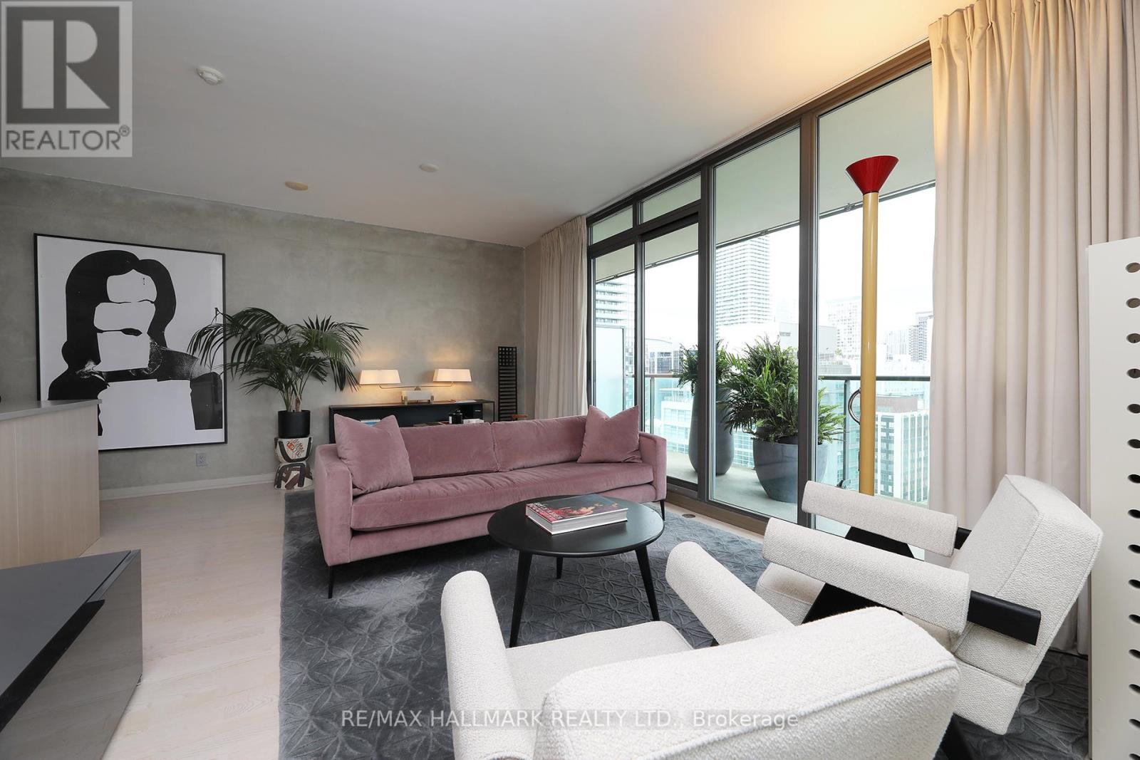 2406 - 33 Lombard Street, Toronto, Ontario  M5C 3H8 - Photo 16 - C12354410