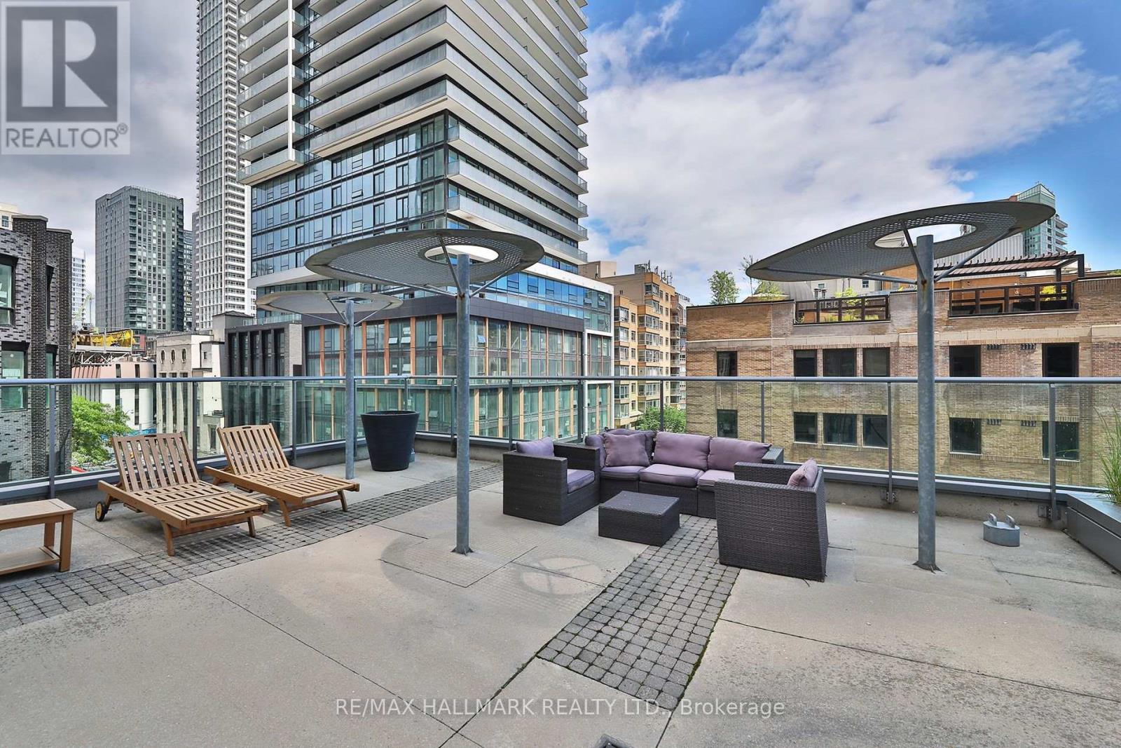 2406 - 33 Lombard Street, Toronto, Ontario  M5C 3H8 - Photo 34 - C12354410