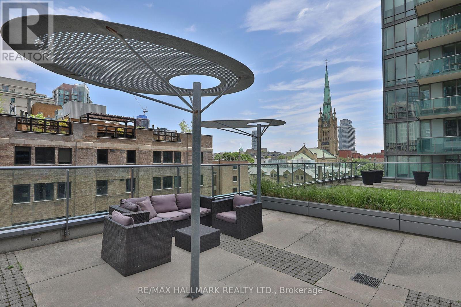 2406 - 33 Lombard Street, Toronto, Ontario  M5C 3H8 - Photo 35 - C12354410