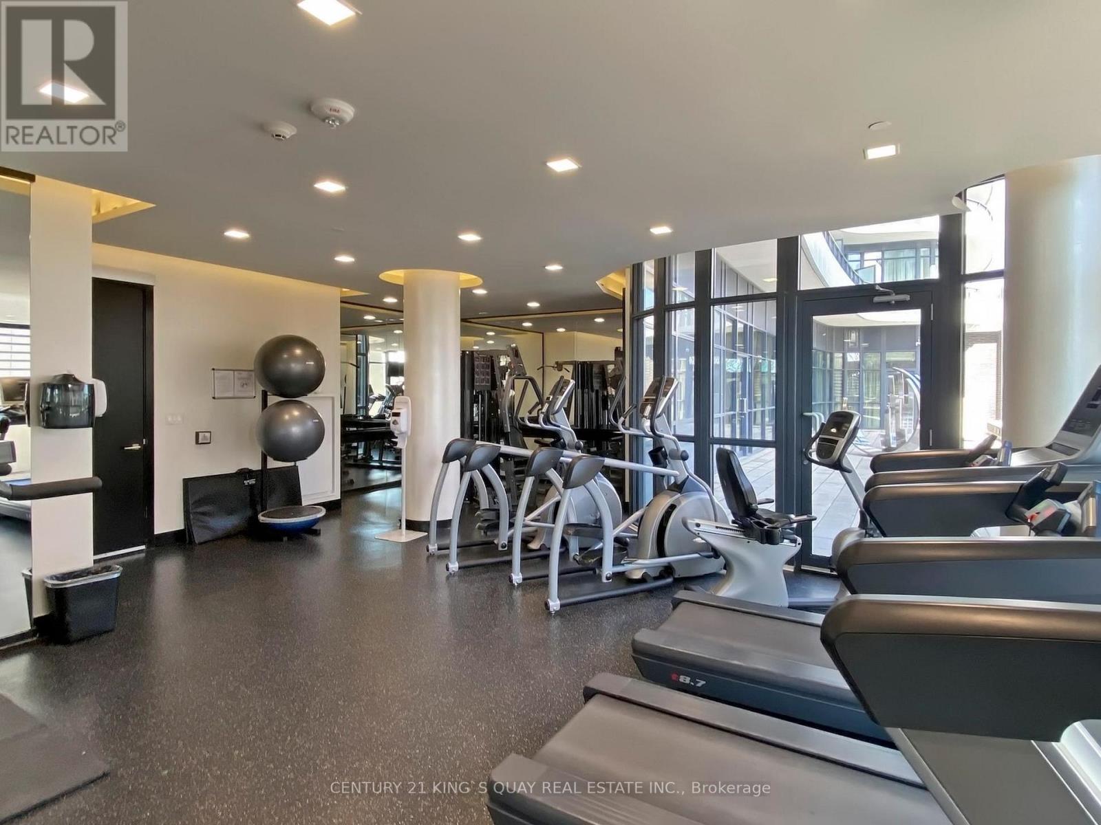 915 - 99 The Donway W, Toronto (Banbury-Don Mills), Ontario  M3C 0N8 - Photo 28 - C12354418