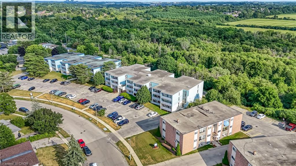 91 CONROY Crescent Unit# 307, Guelph, Ontario