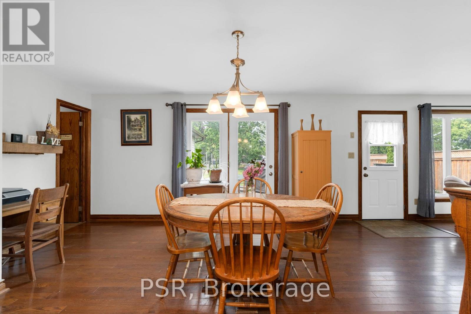 206 William Street, Clearview, Ontario  L0M 1S0 - Photo 13 - S12354444