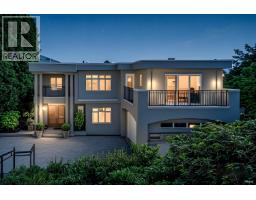 574 St. Andrews Place, West Vancouver, Ca