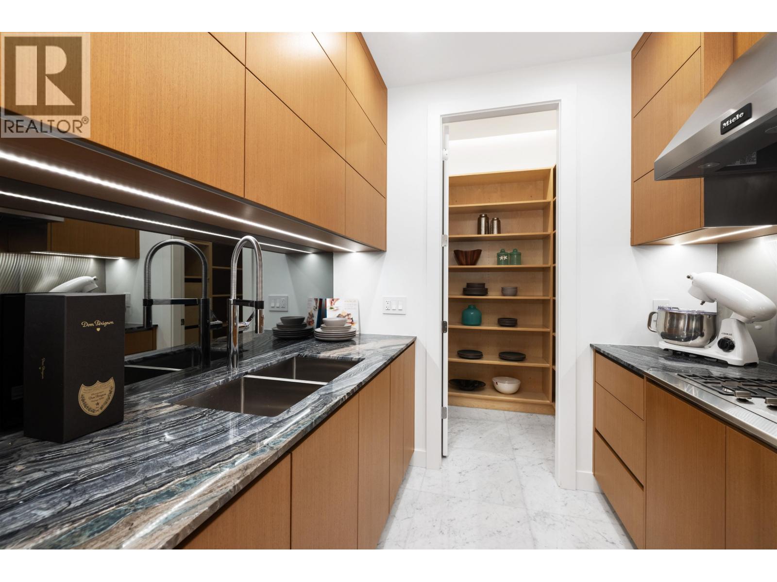 2495 Mathers Avenue, West Vancouver, British Columbia  V7V 2H9 - Photo 16 - R3038864