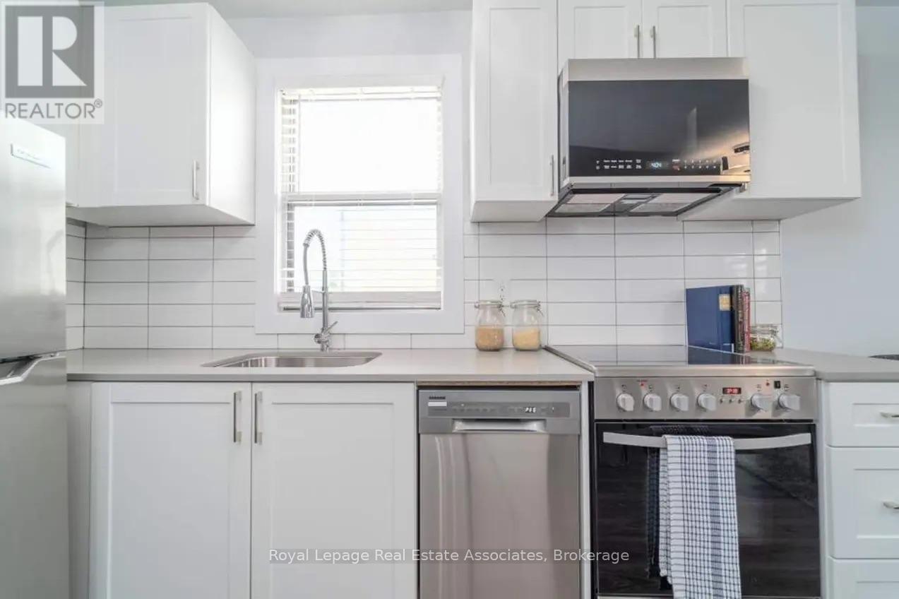 103 - 53 Dawes Road, Toronto, Ontario  M4C 5B1 - Photo 4 - E12354322