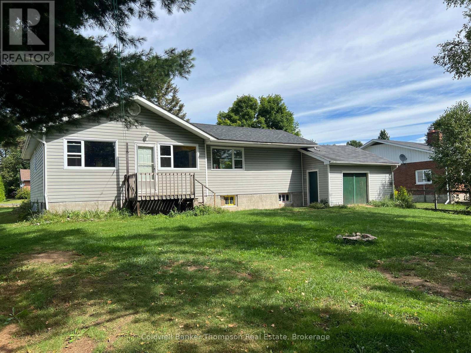 29 Queen Street, Sundridge, Ontario  P0A 1Z0 - Photo 2 - X12354453