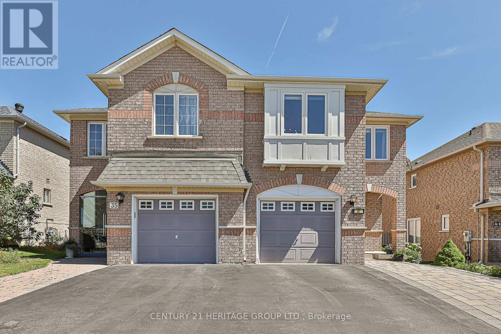 Property at 37 PEAK POINT BOULEVARD image 1