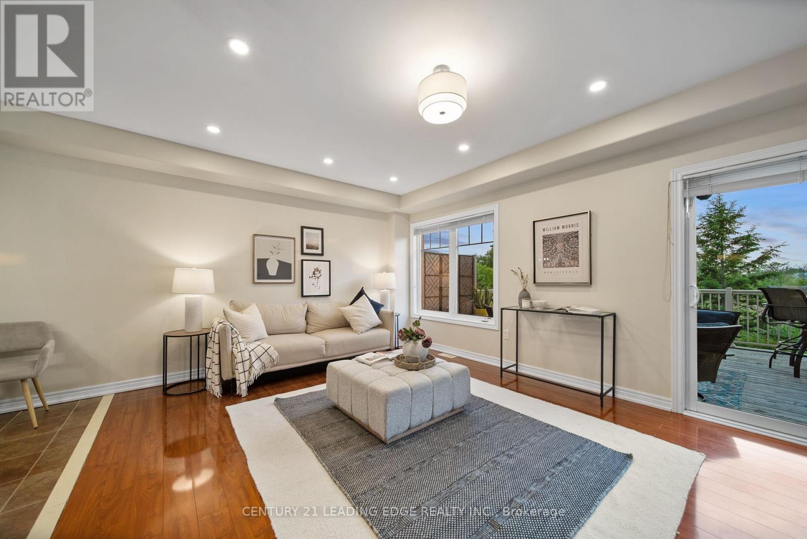 57 Baker Hill Boulevard, Whitchurch-Stouffville, Ontario  L4A 0T8 - Photo 12 - N12354395