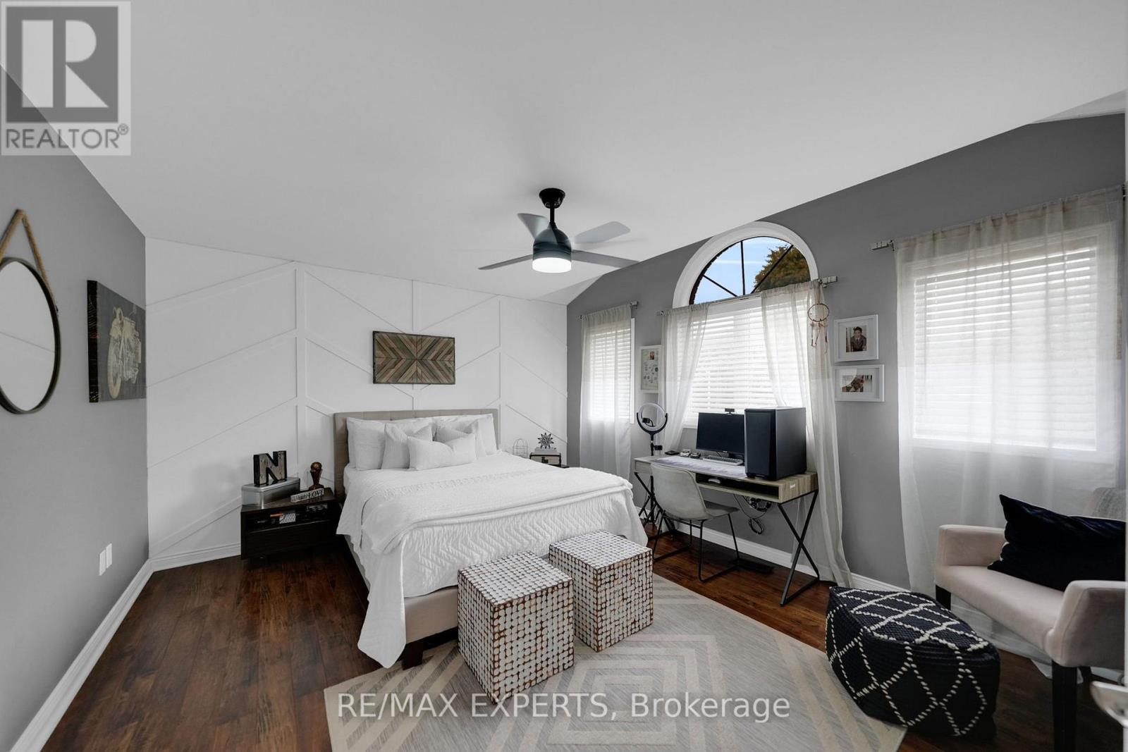 22 Gooderham Drive, Halton Hills, Ontario  L7G 5R6 - Photo 26 - W12354360