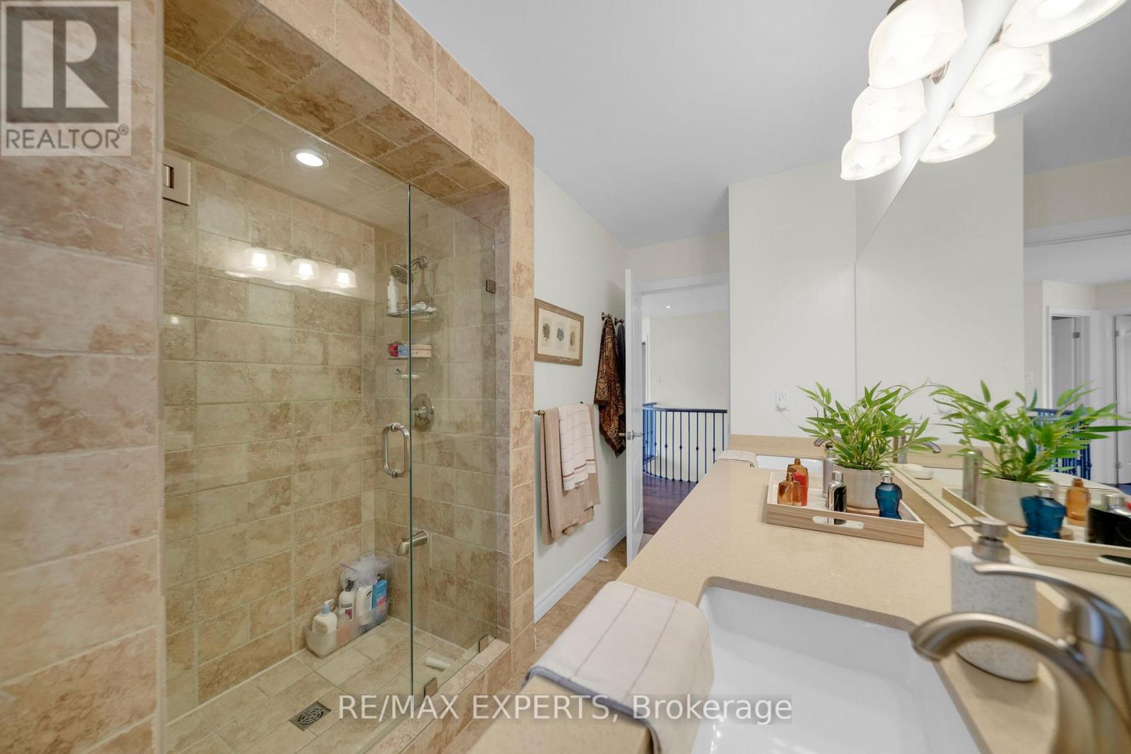 22 Gooderham Drive, Halton Hills, Ontario  L7G 5R6 - Photo 29 - W12354360