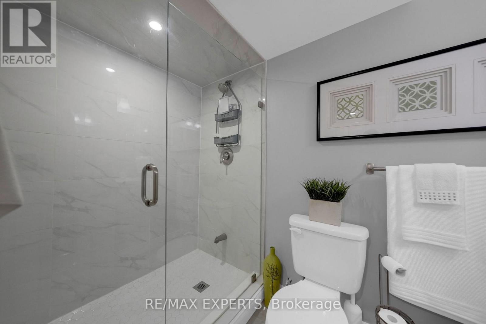 22 Gooderham Drive, Halton Hills, Ontario  L7G 5R6 - Photo 40 - W12354360