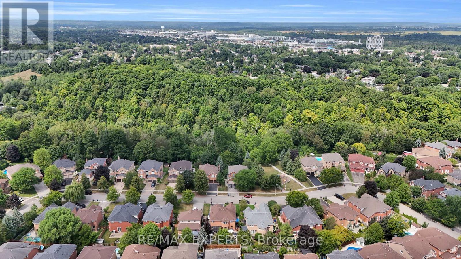 22 Gooderham Drive, Halton Hills, Ontario  L7G 5R6 - Photo 50 - W12354360