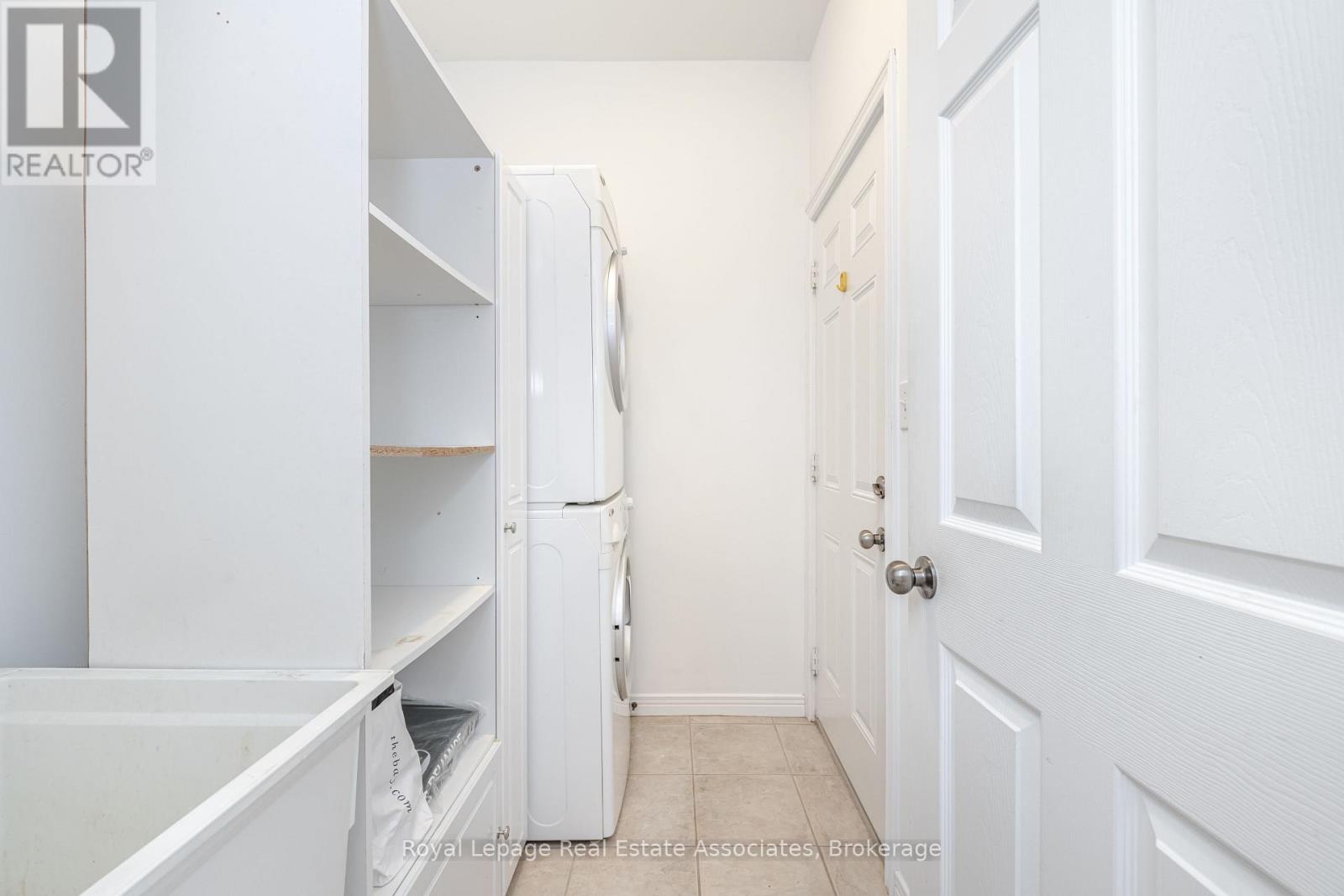 10 Cornflower Crescent, Hamilton, Ontario  L0R 1P0 - Photo 21 - X12354377