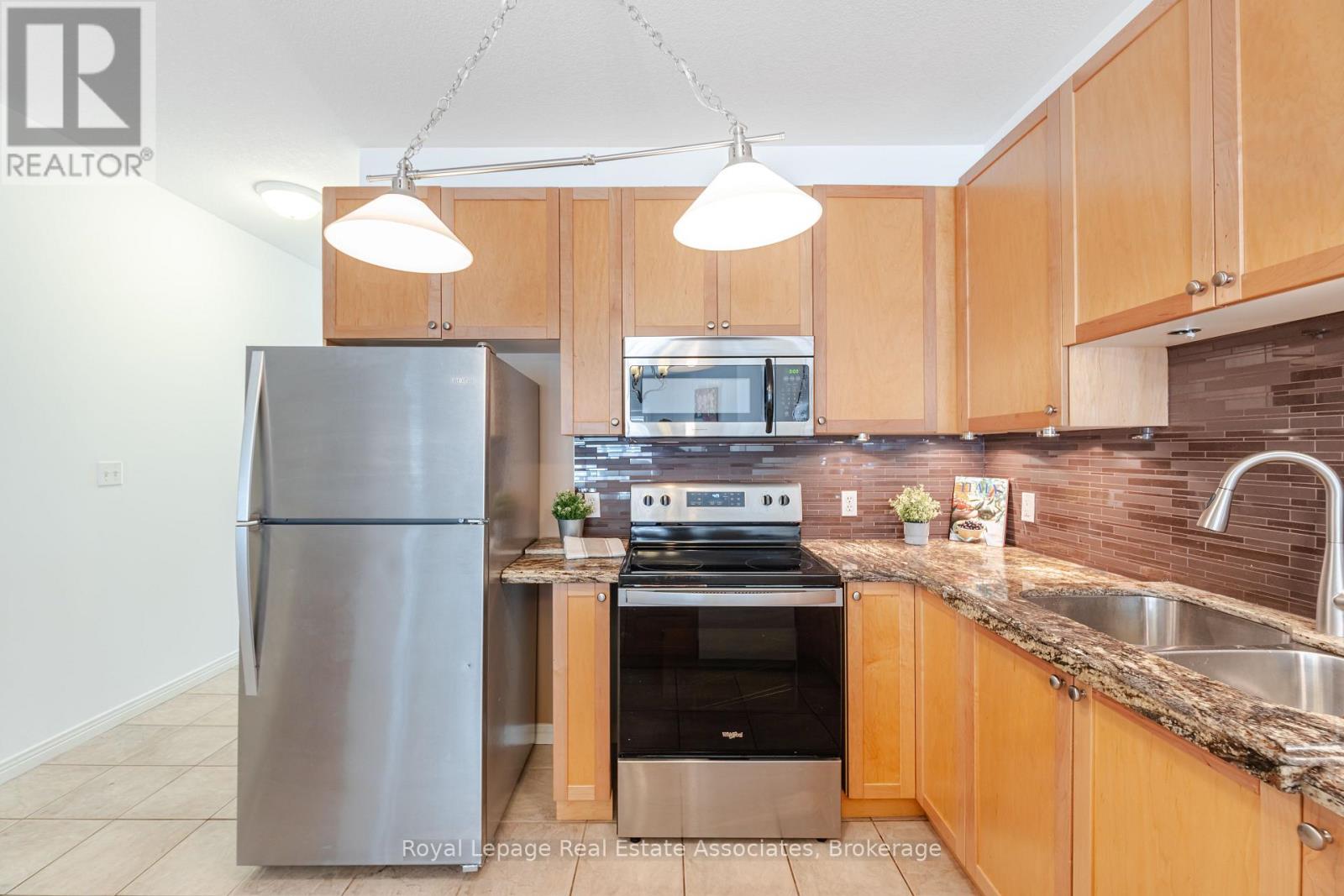 10 Cornflower Crescent, Hamilton, Ontario  L0R 1P0 - Photo 7 - X12354377