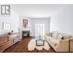 10 Cornflower Crescent, Hamilton, Ca