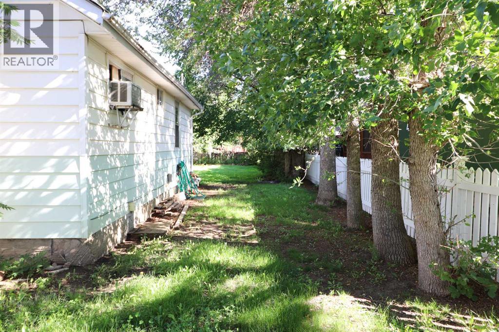 Property at 1270 Elm Street SE image 4