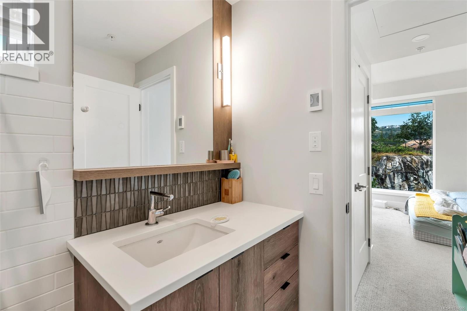 301 950 Whirlaway Cres, Langford, British Columbia  V9B 0Y3 - Photo 13 - 1011505