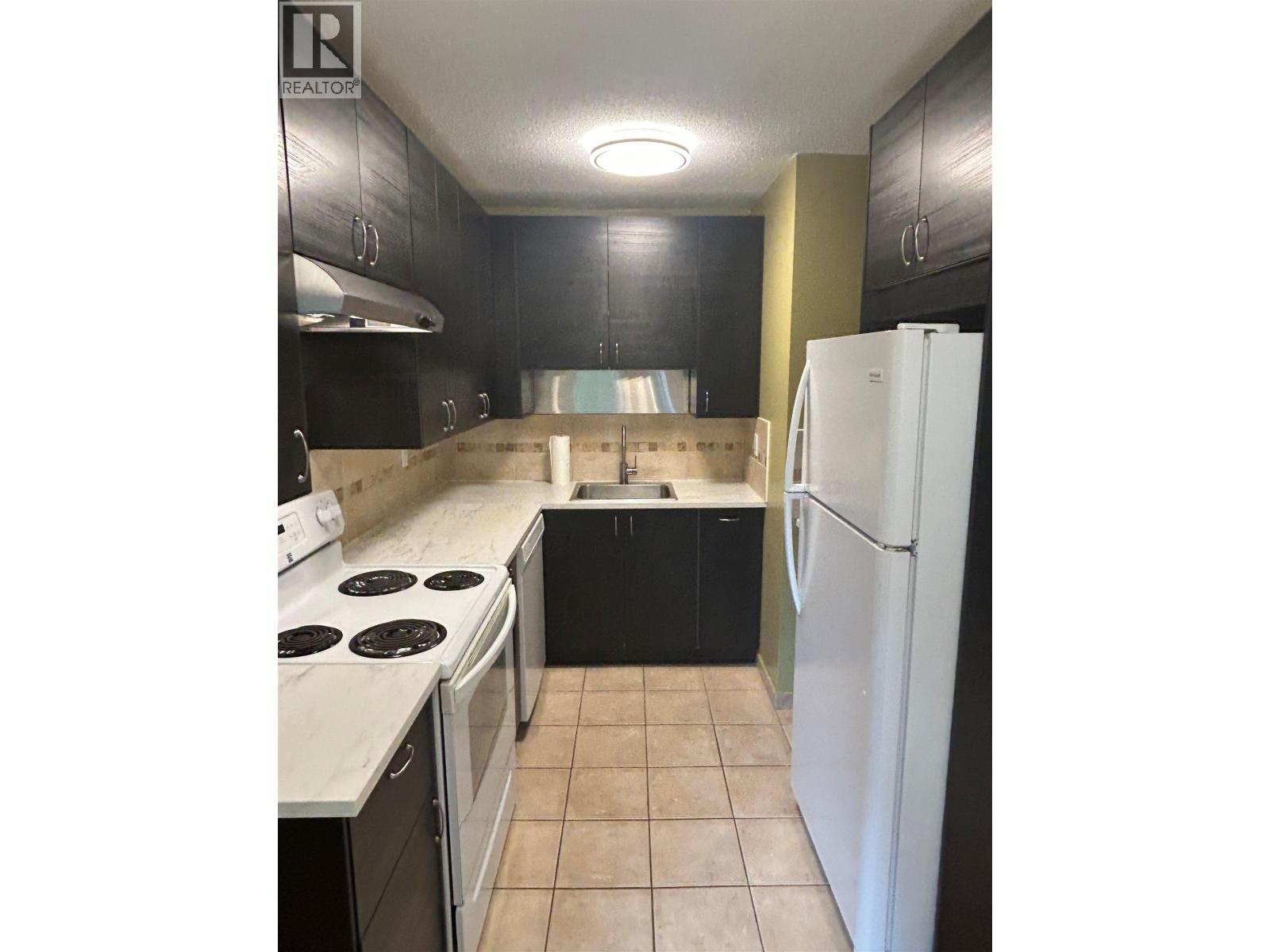 206 620 Blackford Street, New Westminster, British Columbia  V3M 1R6 - Photo 6 - R3036073