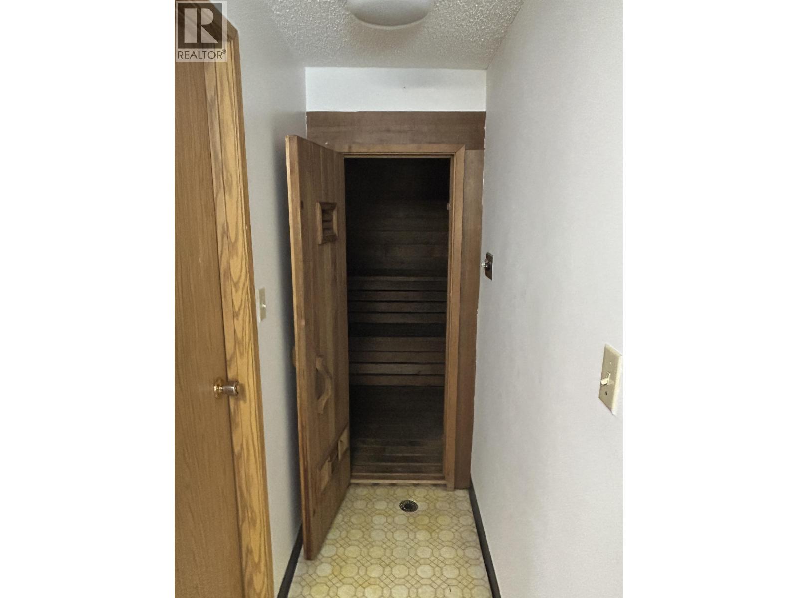 206 620 Blackford Street, New Westminster, British Columbia  V3M 1R6 - Photo 21 - R3036073