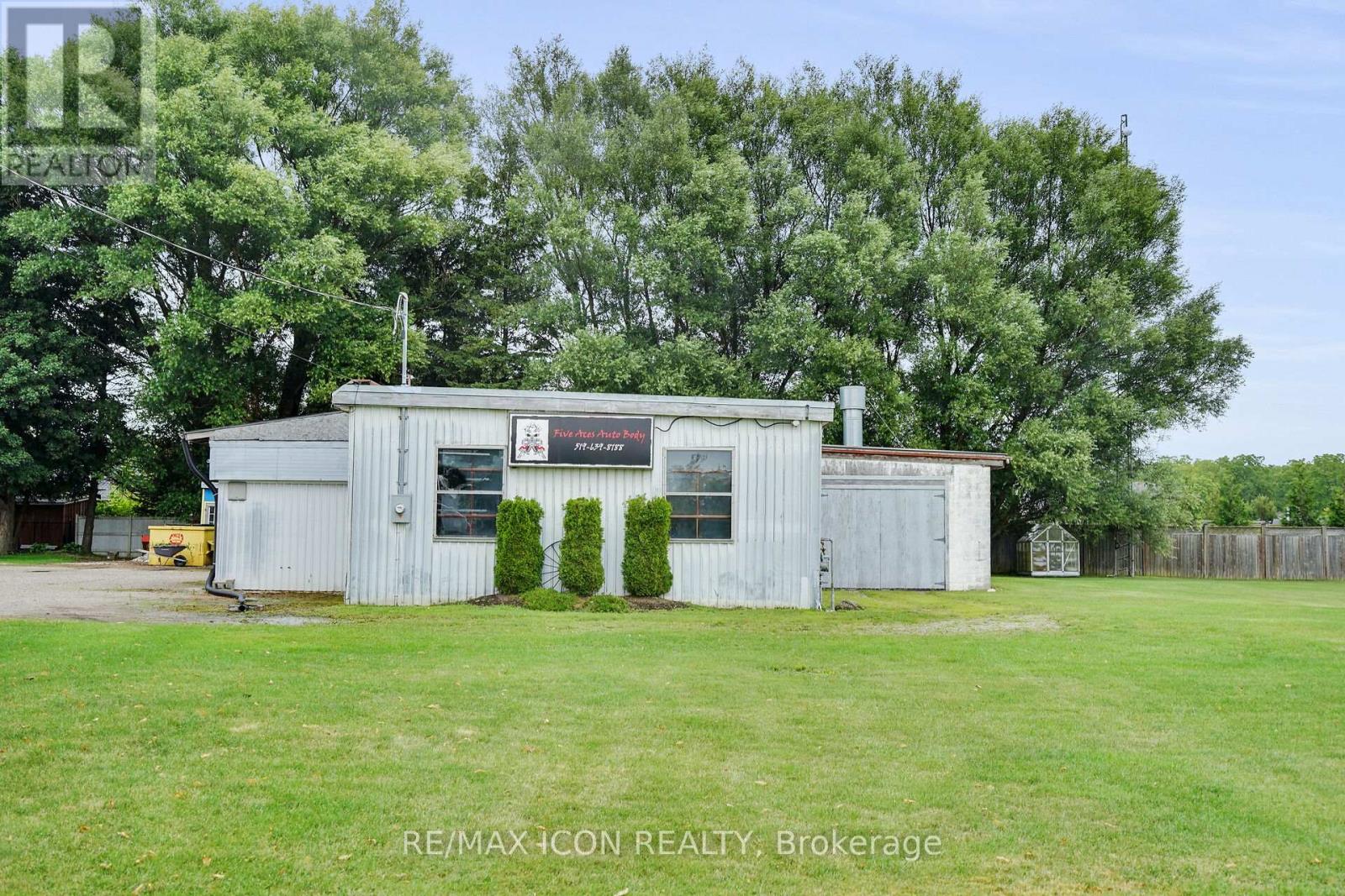 9664 Belmont Road, Central Elgin, Ontario  N5P 3S7 - Photo 42 - X12354521