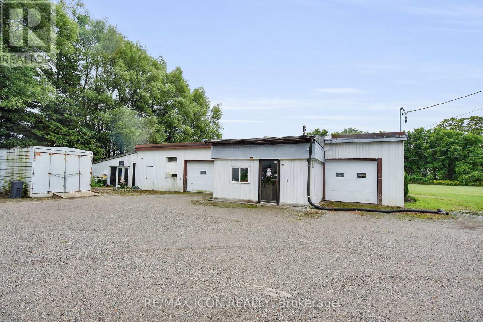 9664 Belmont Road, Central Elgin, Ontario  N5P 3S7 - Photo 43 - X12354521