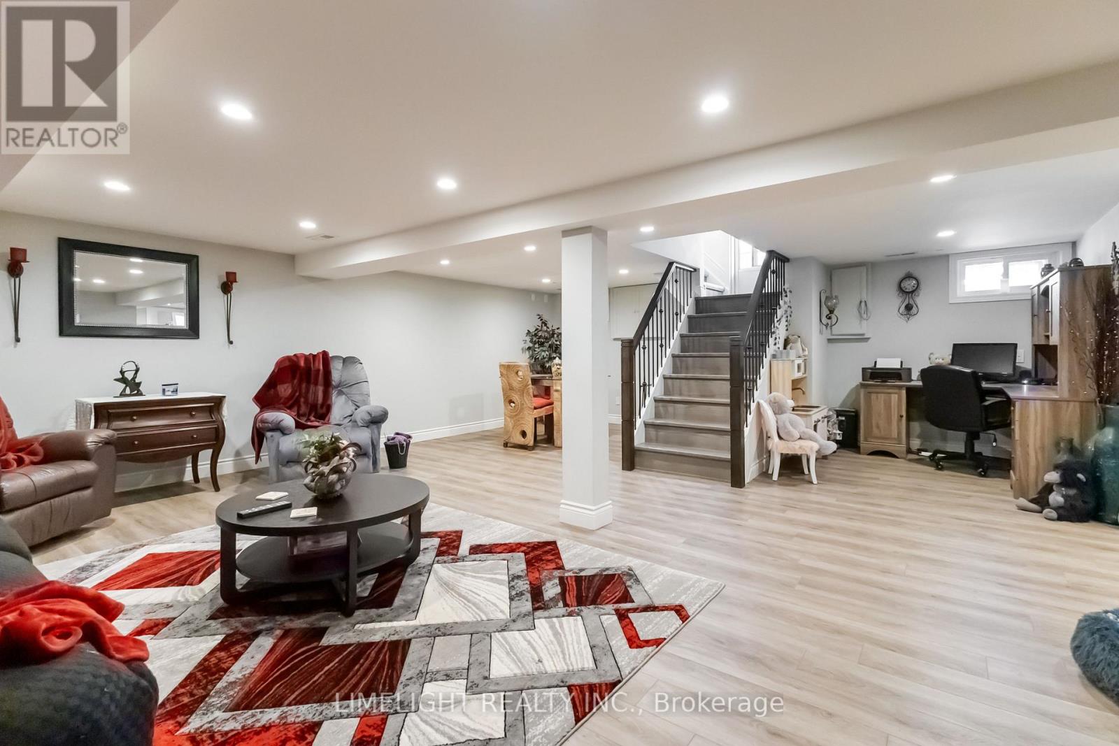 124 Susan Avenue, London East, Ontario  N5V 2G4 - Photo 22 - X12354546