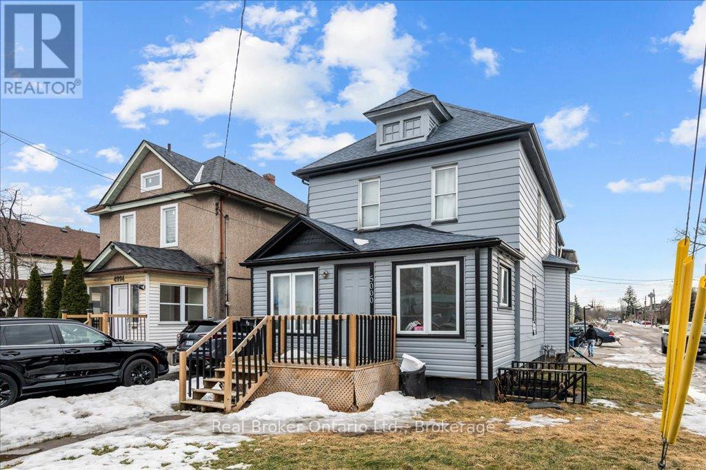 5000 Bridge Street, Niagara Falls, Ontario  L2E 2S5 - Photo 3 - X12354510