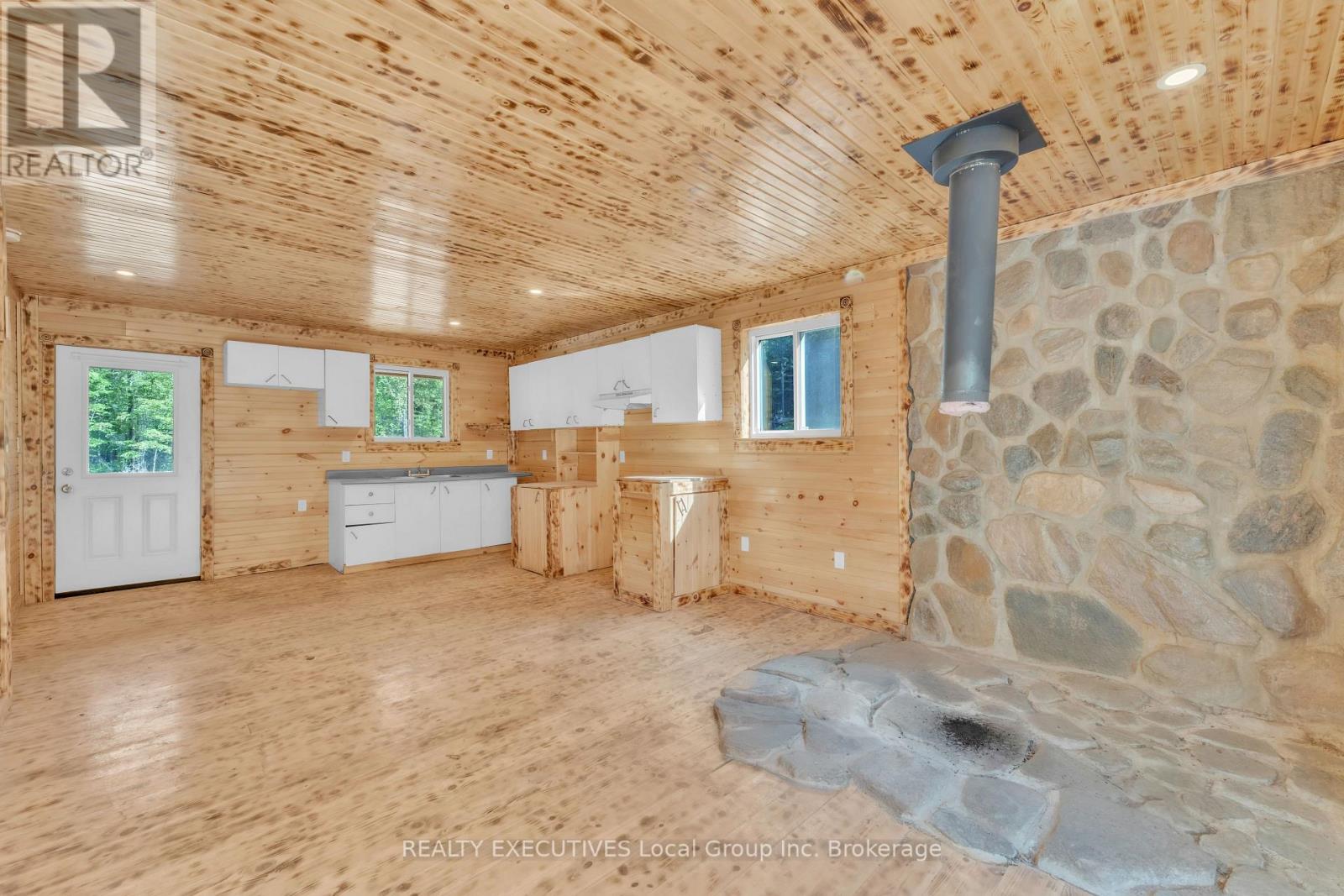 1348 Peddlers Drive, Calvin, Ontario  P0H 1V0 - Photo 18 - X12354528