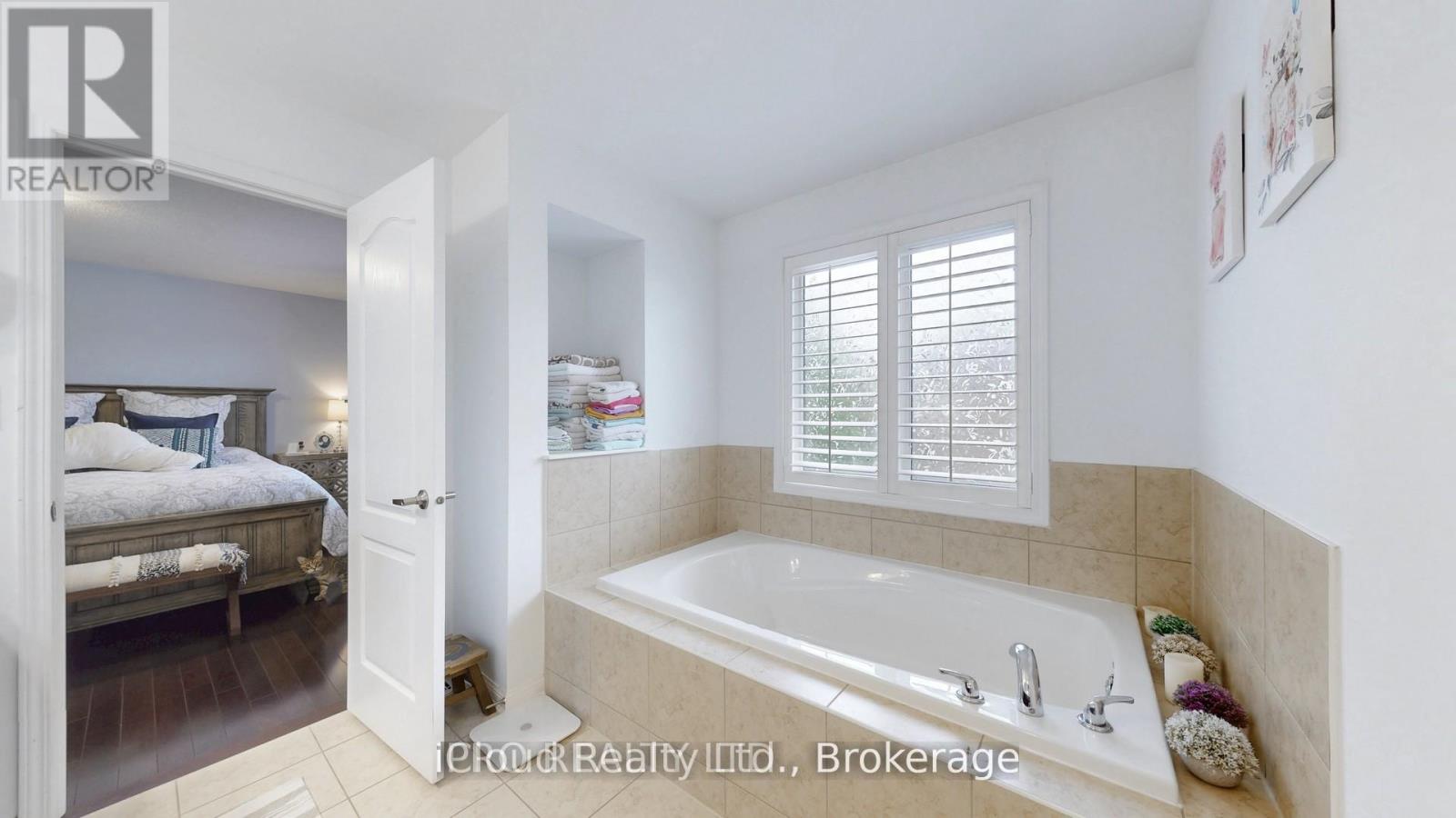 861 Whaley Way, Milton, Ontario  L9T 0Z3 - Photo 27 - W12314057
