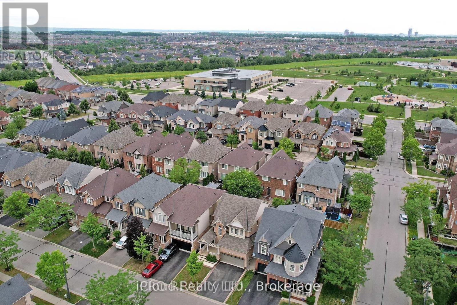 861 Whaley Way, Milton, Ontario  L9T 0Z3 - Photo 13 - W12314057