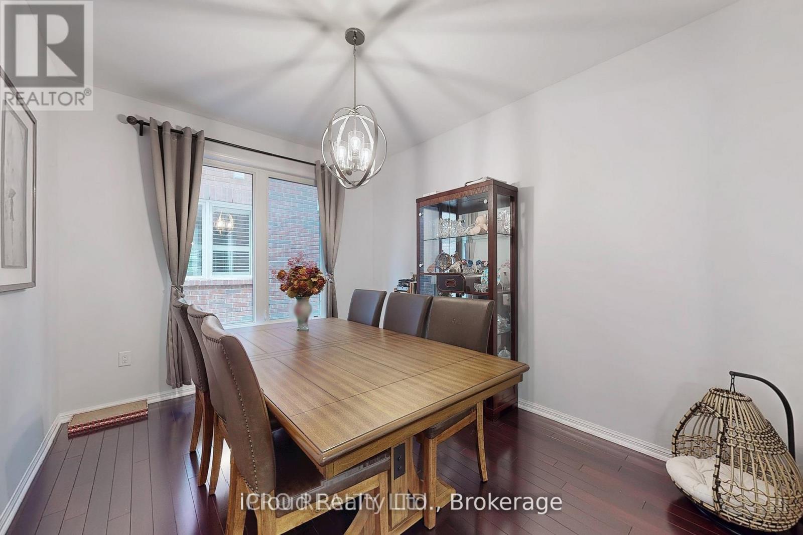 861 Whaley Way, Milton, Ontario  L9T 0Z3 - Photo 19 - W12314057