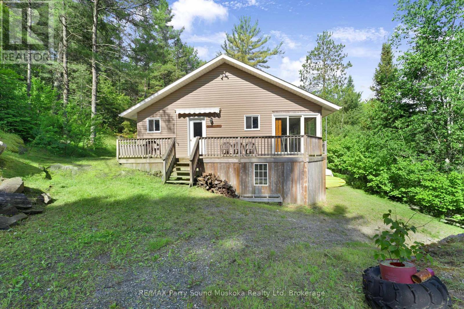 71a Kawigamog Lake Road, Parry Sound Remote Area (Blair), Ontario  P0H 1S0 - Photo 1 - X12354582