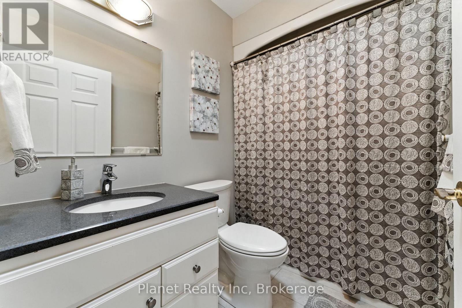 19 Village Green Drive, Guelph, Ontario  N1G 4X7 - Photo 25 - X12354605