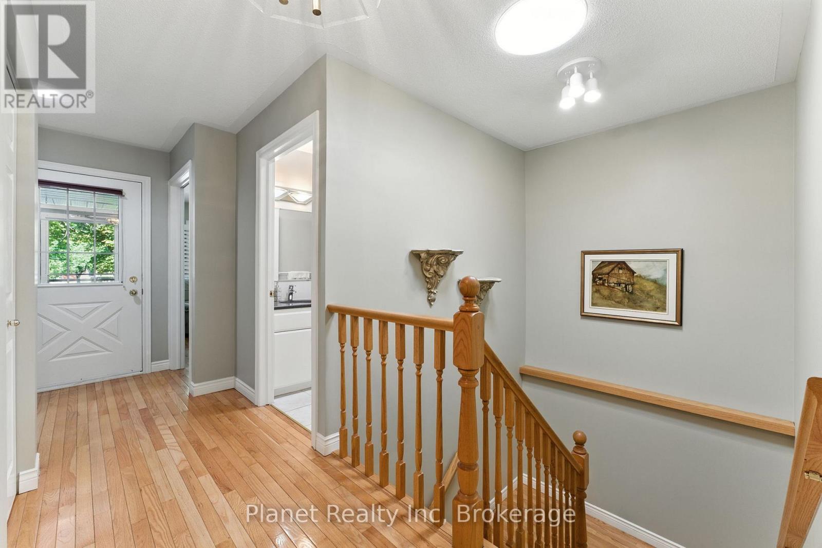 19 Village Green Drive, Guelph, Ontario  N1G 4X7 - Photo 26 - X12354605