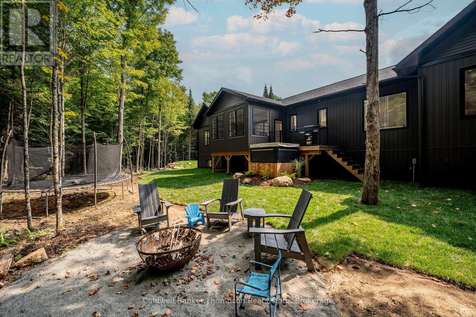 2341 Limberlost Road, Lake Of Bays, Ontario  P1H 2J6 - Photo 38 - X12354616