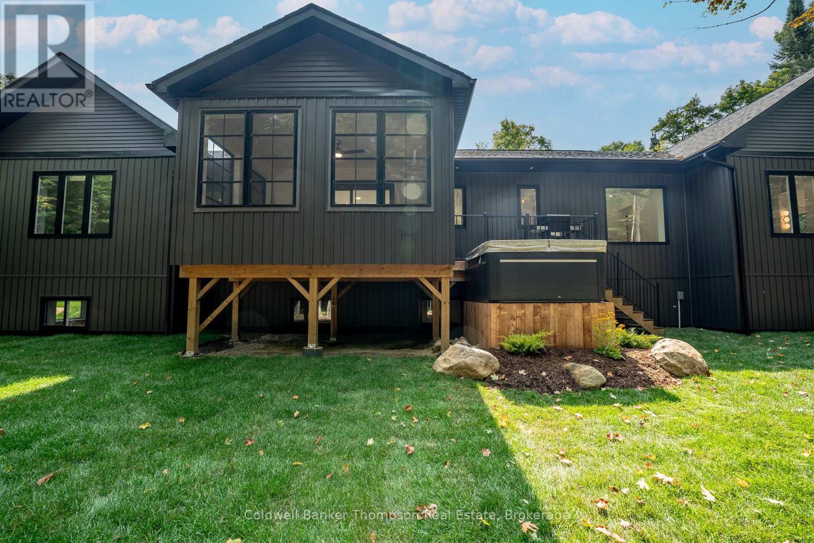 2341 Limberlost Road, Lake Of Bays, Ontario  P1H 2J6 - Photo 41 - X12354616