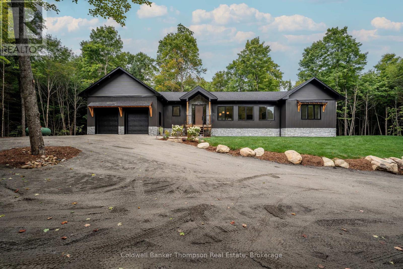 2341 Limberlost Road, Lake Of Bays, Ontario  P1H 2J6 - Photo 43 - X12354616