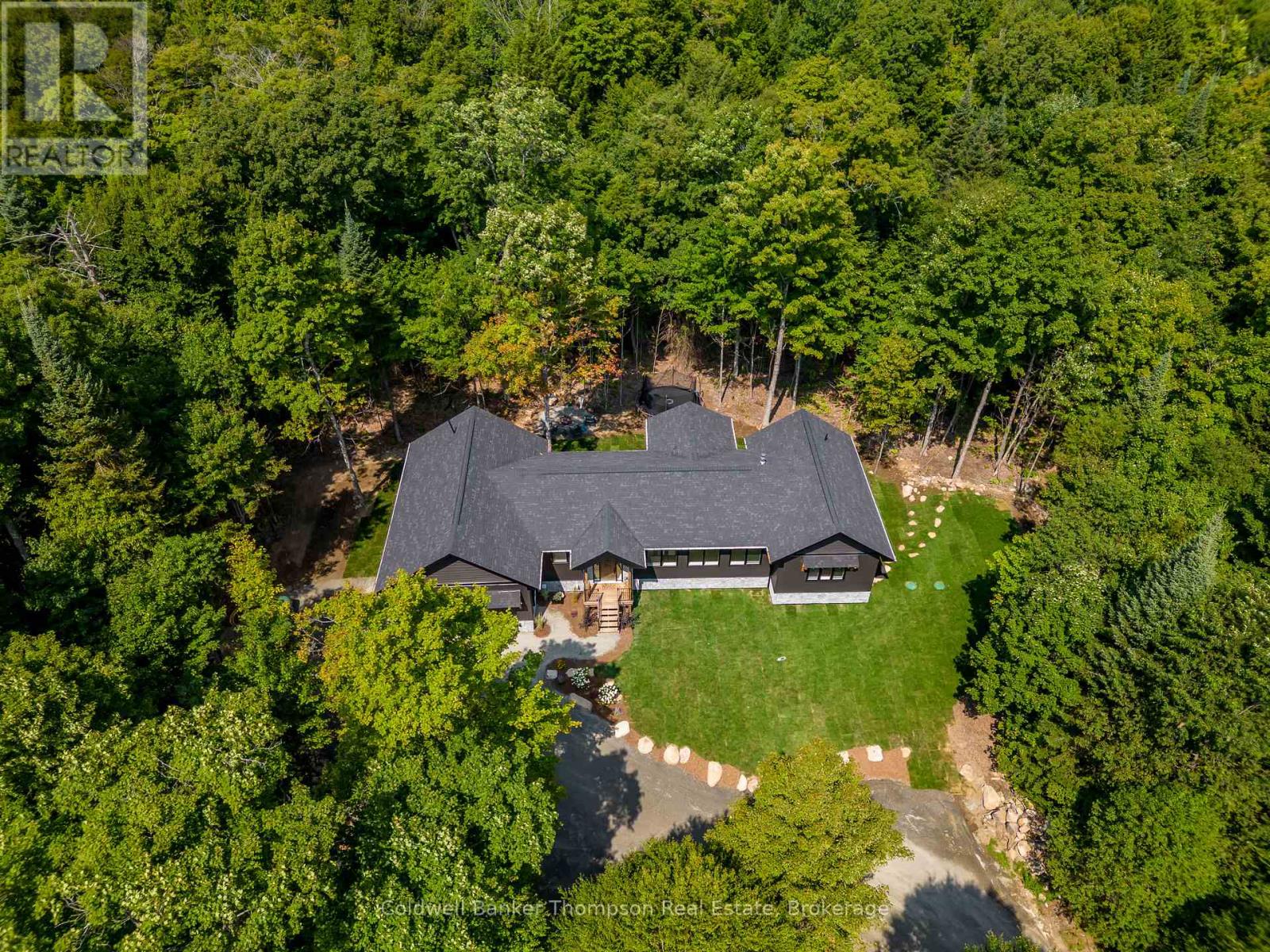 2341 Limberlost Road, Lake Of Bays, Ontario  P1H 2J6 - Photo 45 - X12354616