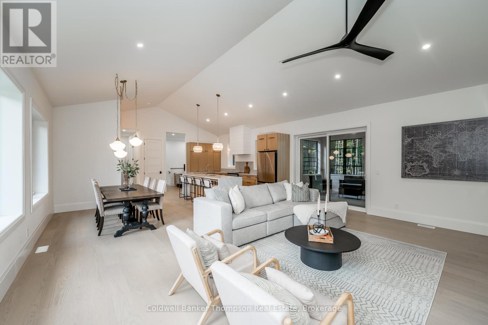 2341 Limberlost Road, Lake Of Bays, Ontario  P1H 2J6 - Photo 6 - X12354616