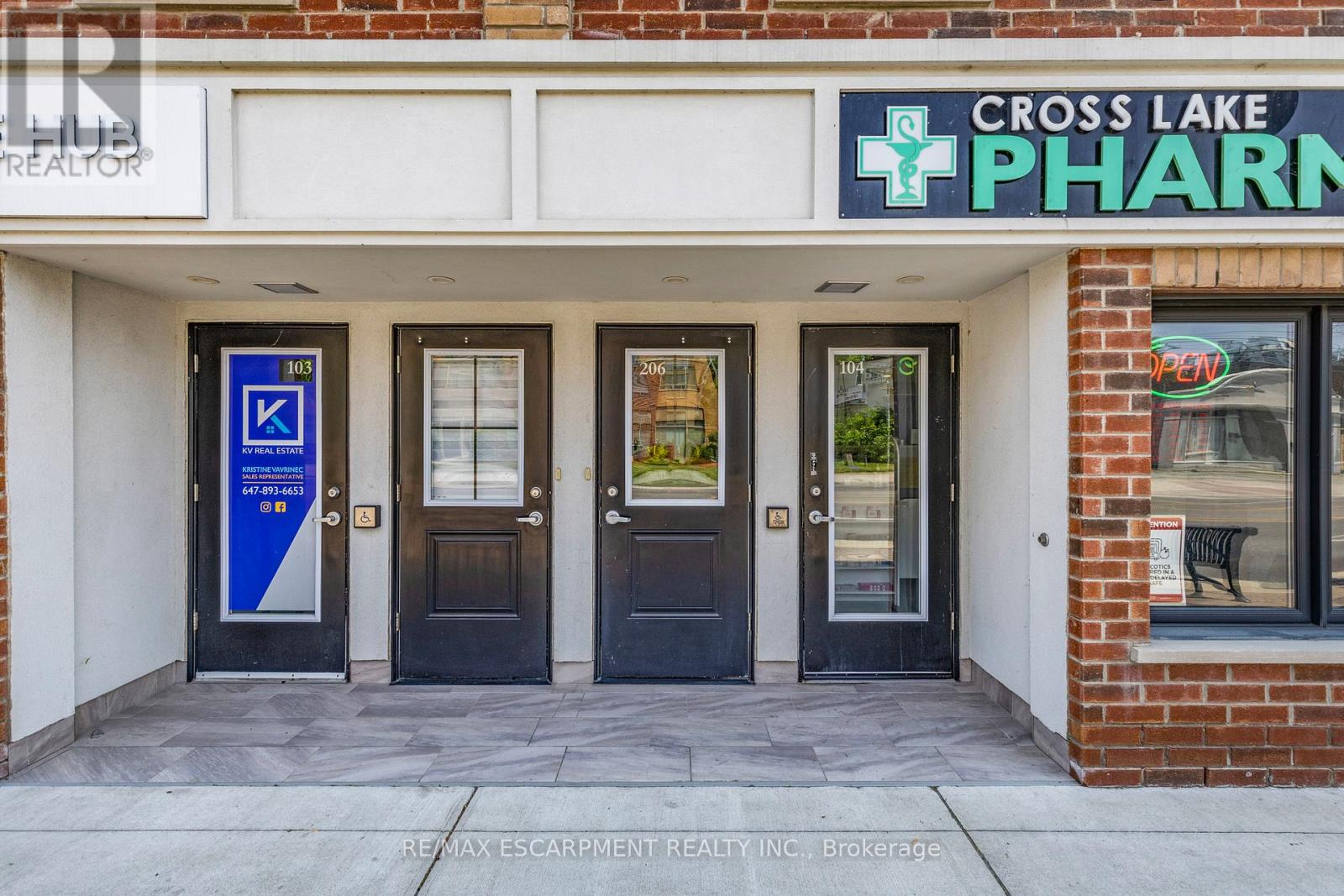 Property at 206 - 760 LAKESHORE ROAD E image 4