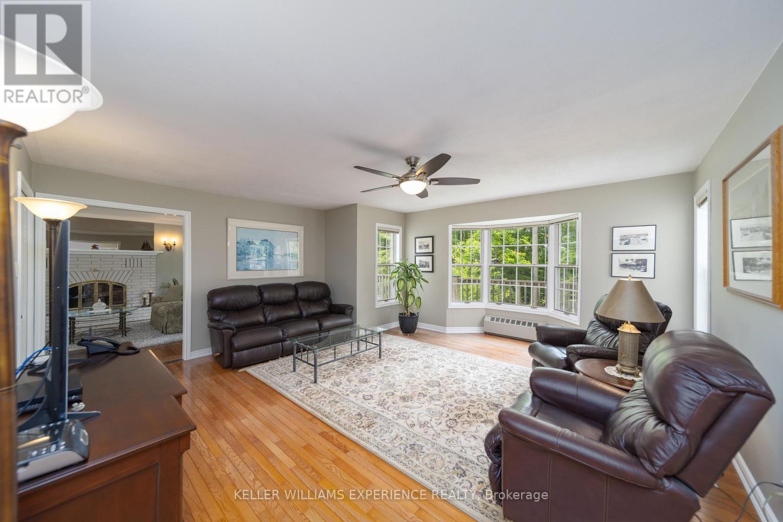 1836 Quantz Crescent, Innisfil, Ontario  L9S 1X2 - Photo 14 - N12354386