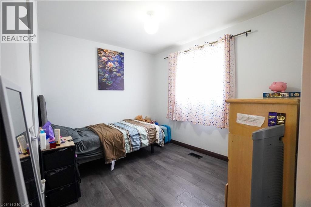 29 Cameo Avenue, Hamilton, Ontario  L8V 2H2 - Photo 8 - 40743007