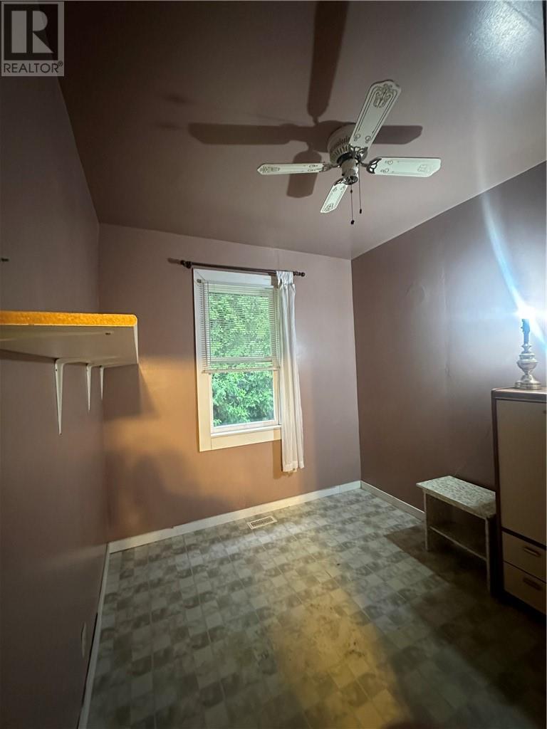 24 Algoma Street, Webbwood, Ontario  P0P 2G0 - Photo 17 - 2124224