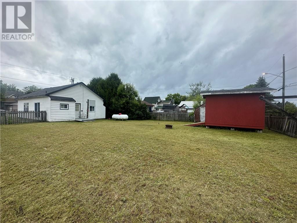 24 Algoma Street, Webbwood, Ontario  P0P 2G0 - Photo 25 - 2124224