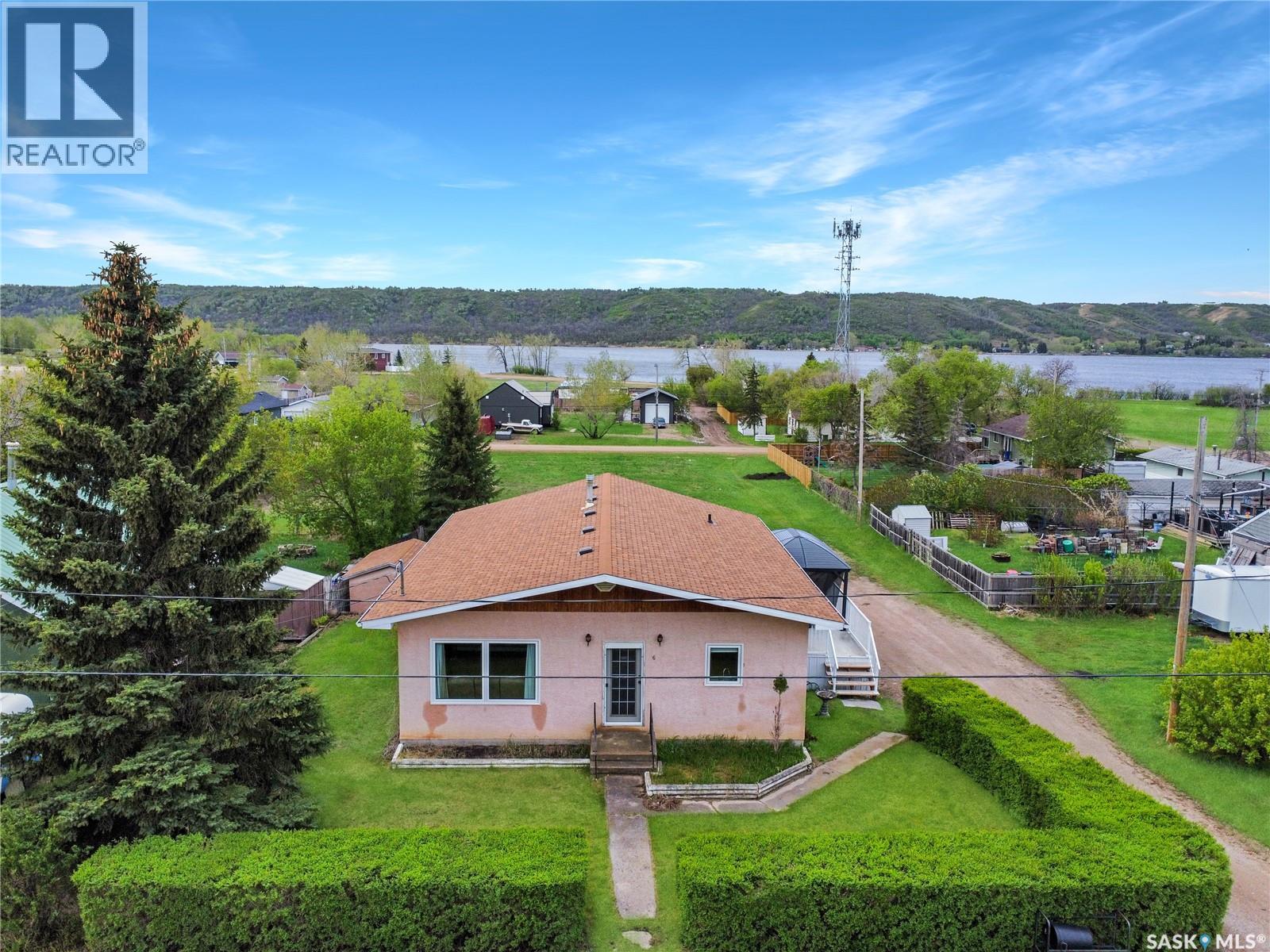 6 St Patrick Street, Lebret, Saskatchewan  S0G 2Y0 - Photo 1 - SK016072