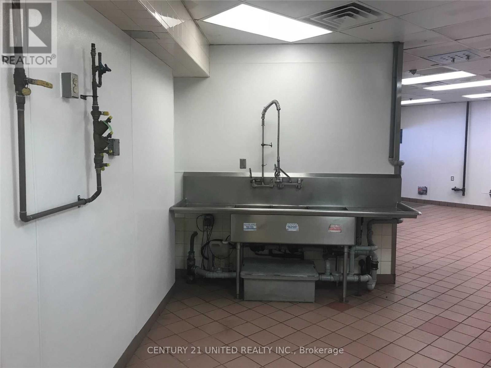 50 - 360 George Street N, Peterborough Central, Ontario  K9H 7E7 - Photo 3 - X5311875