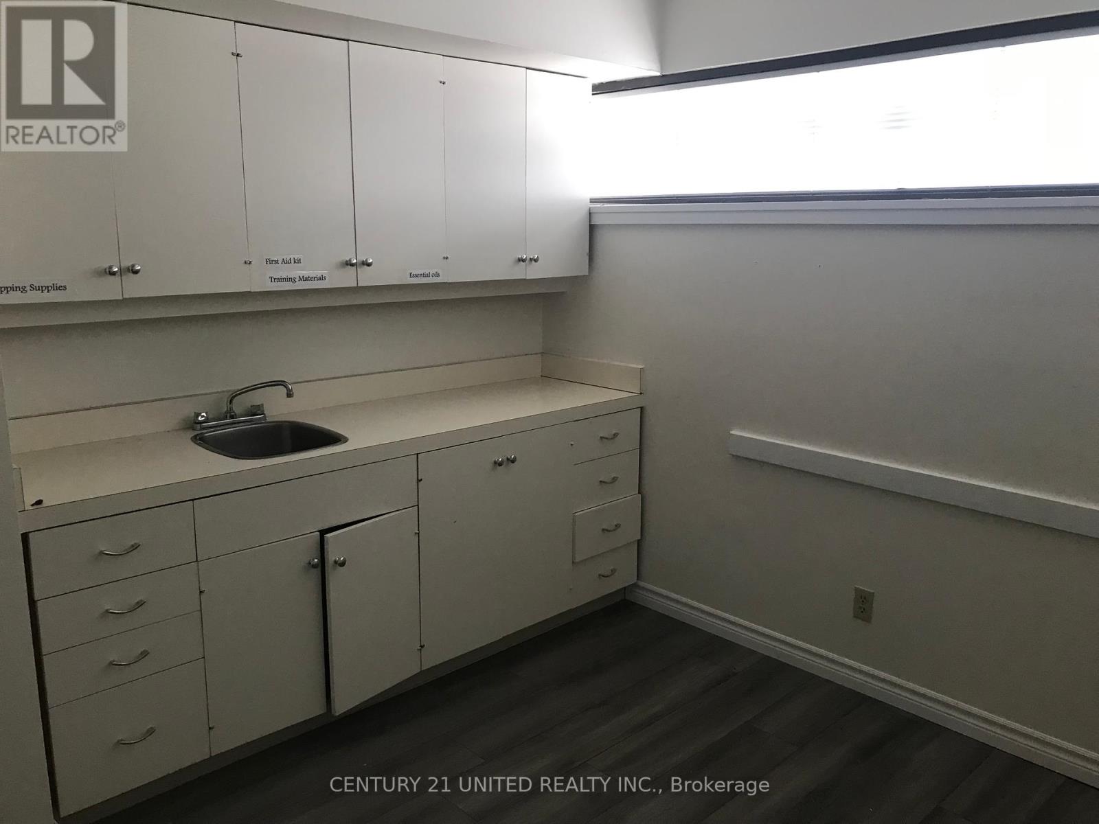 283 Aylmer Street N, Peterborough, Ontario  K9J 7M4 - Photo 2 - X9395186