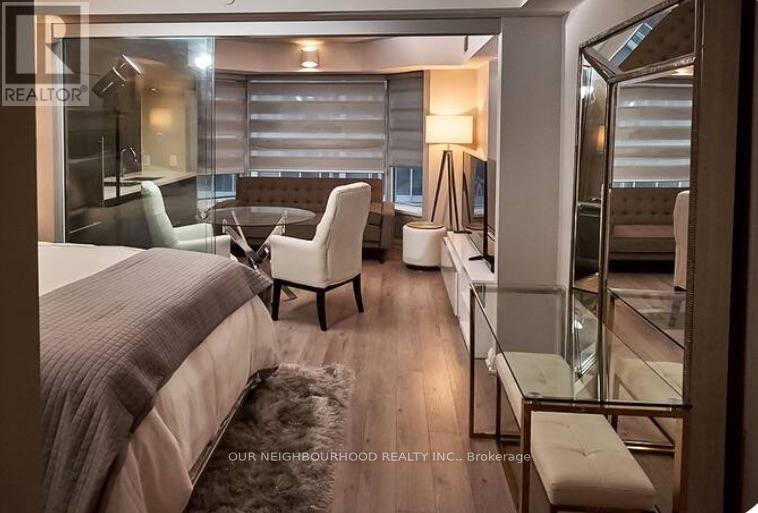 1210 - 155 YORKVILLE AVENUE, Toronto, Ontario